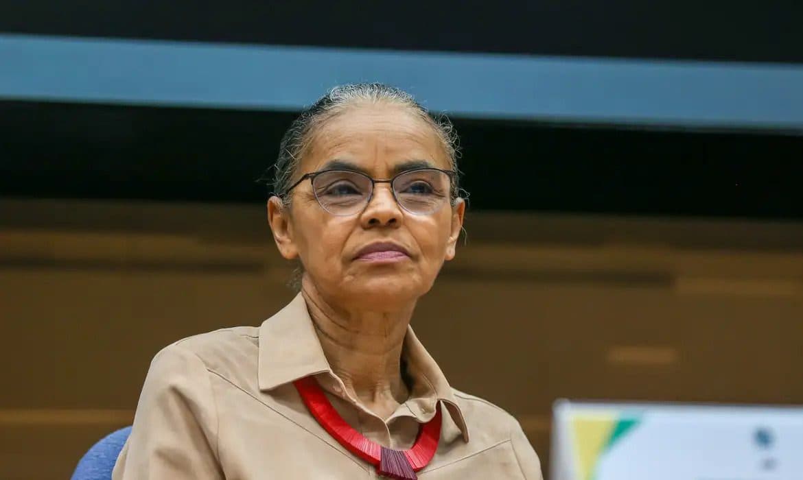 Marina Silva critica proposta sobre aborto na Câmara: “altamente desumana com mulheres”