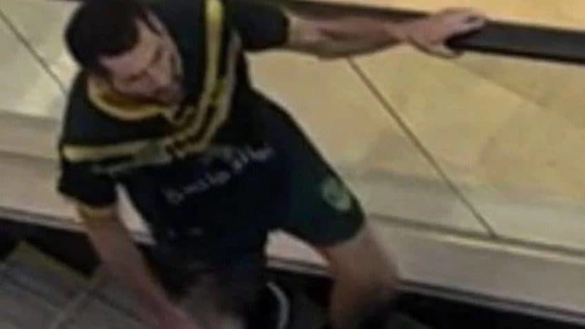 Homem é morto pela polícia, após esfaquear pessoas em shopping na Austrália
