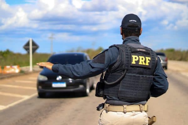 Trecho da BR-230 em Campina Grande é interditada hoje para detonação de rochas às margens da pista