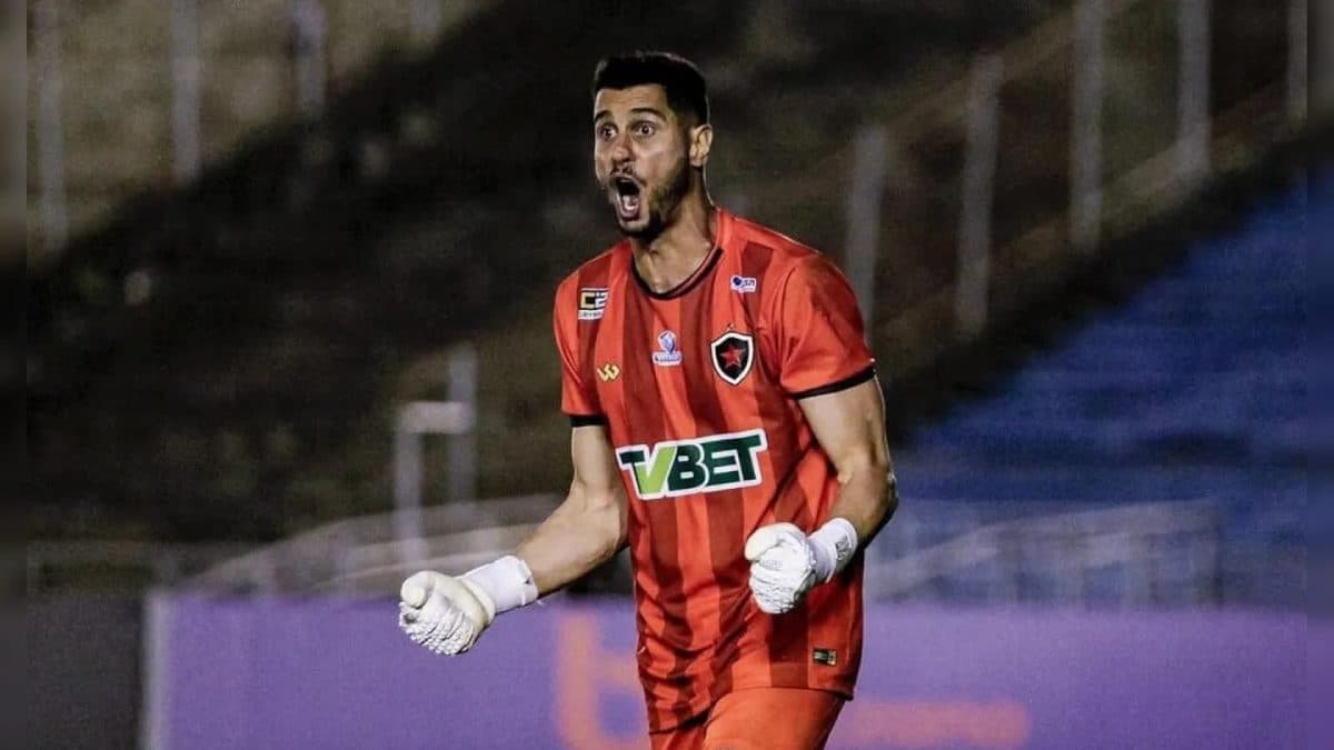 Suspenso, Dalton desfalca o Botafogo-PB contra o Tombense