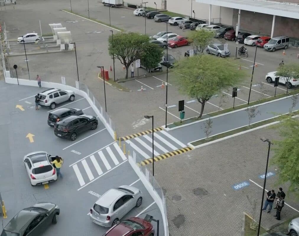 Mangabeira Shopping: área para embarque e desembarque de passageiros de aplicativo ganhará cobertura