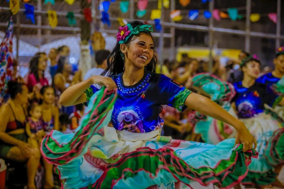 Quadrilhas juninas se apresentam no Valentina e em Mangabeira neste final de semana no projeto Pré-Junino