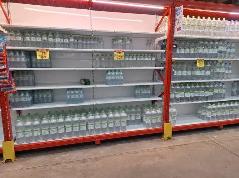 Moradores do interior do RS pretendem cruzar a fronteira para compras no mercado em meio ao caos