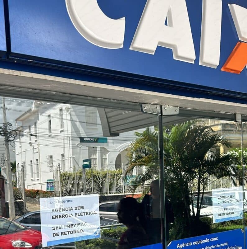 Agência da Caixa suspende atendimentos em João Pessoa após ficar sem energia