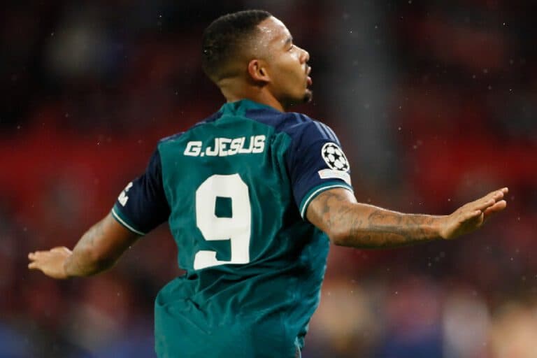 Arsenal atualiza negociação pela saída de Gabriel Jesus