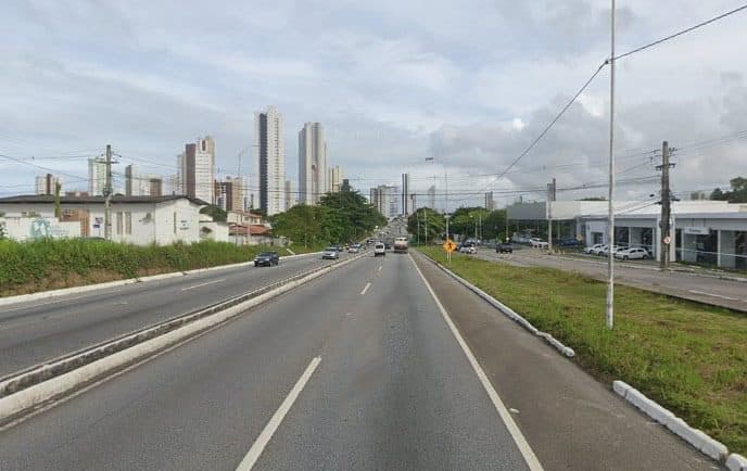 Homem morre atropelado na BR-230 em Cabedelo