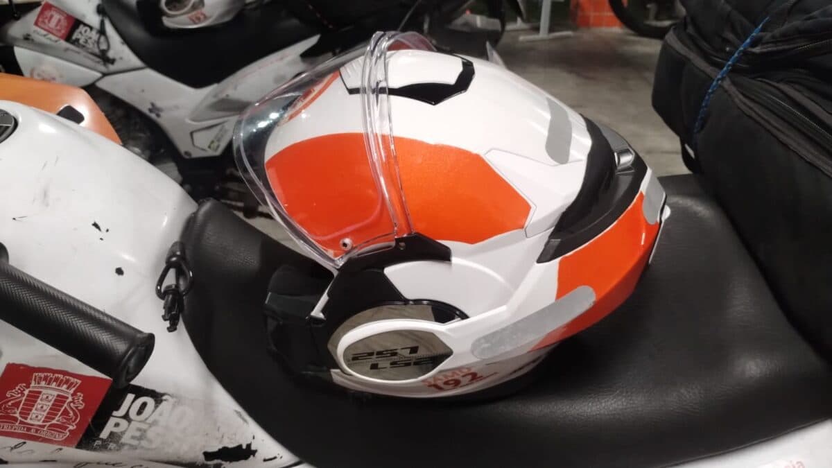 Bandidos furtam capacetes de motolâncias do Samu, em João Pessoa