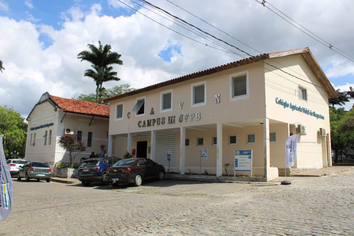 UFPB seleciona bolsistas para EJA - EPT até 25 de junho