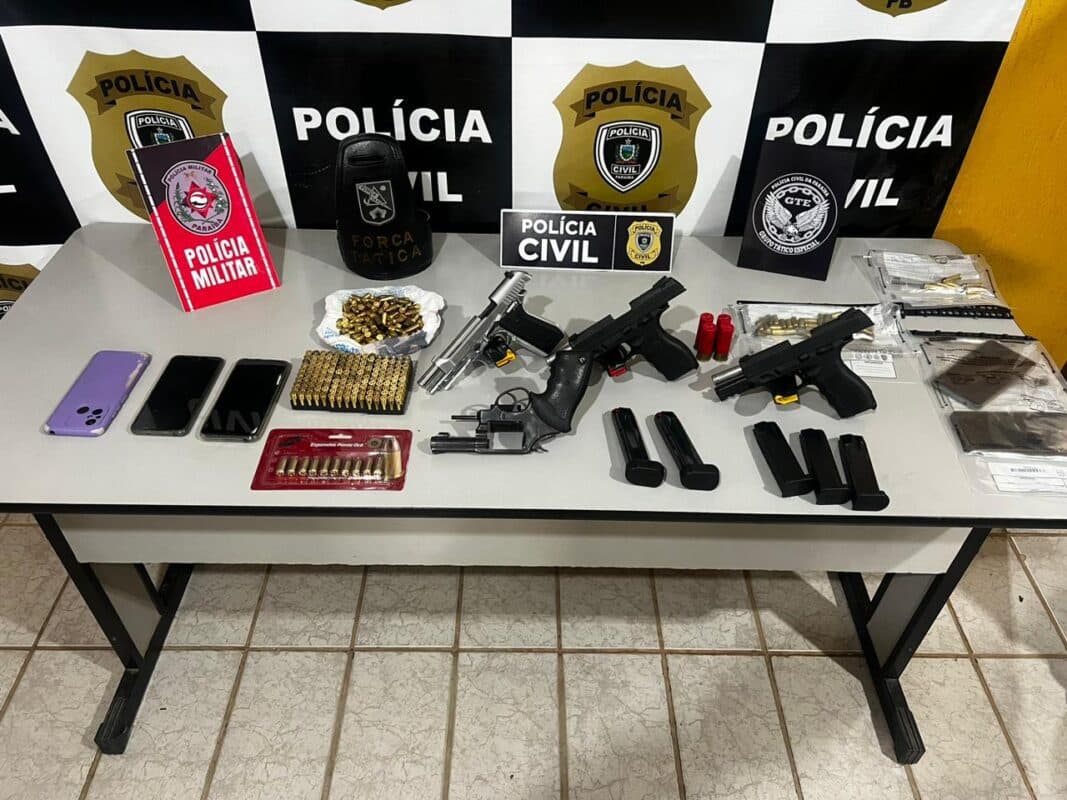 Polícias Militar e Civil apreendem pistolas e mais de 300 munições em operação na Paraíba