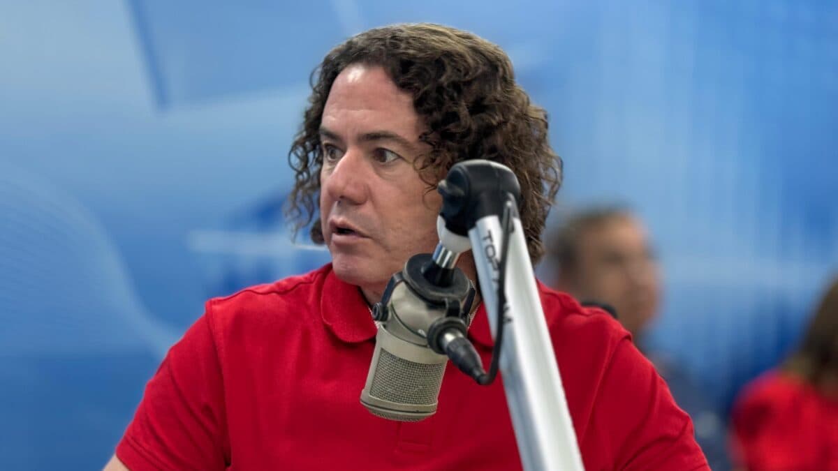 Veneziano afirma que ministros irão se reunir e acredita que solução para suspensão da operação carro-pipa chegará em três dias