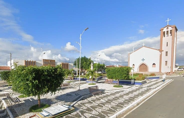 Com menos de 2 mil habitantes, Riacho de Santo Antônio vai gastar mais de R$ 1,4 milhão com locação de som e palco para festa