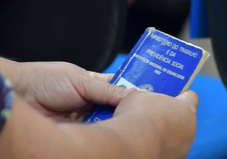 Sine-PB oferece mais de 800 vagas de emprego em 14 municípios paraibanos a partir de segunda-feira