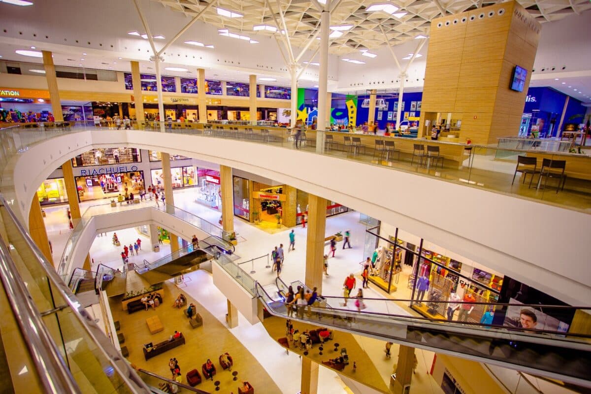 Manaíra e Mangabeira Shopping realizam liquidação de inverno até 18 de agosto