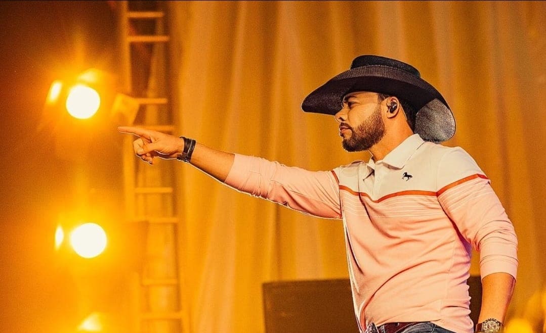 Ibiara fecha contrato de R$ 100 mil para show de Arreio de Ouro