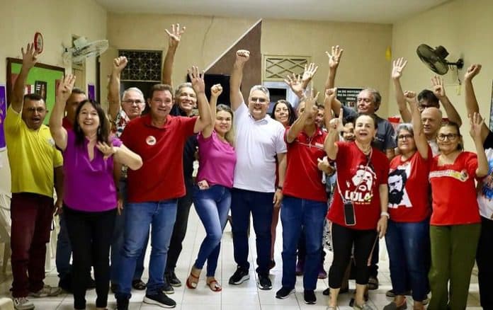 Pablo Leitão rebate críticas após adesão do PT em Cajazeiras: "Júnior Araújo não tem moral para me criticar"