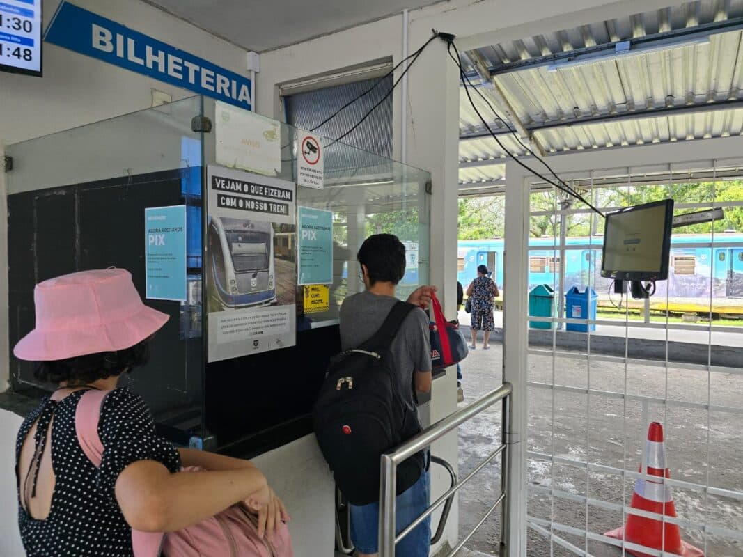 Trens começam a receber pagamento de passagem via Pix na Grande João Pessoa