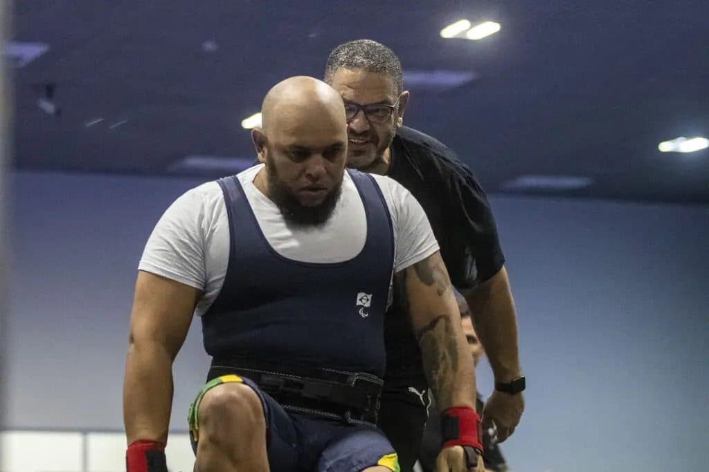 Paralimpíadas: paraibano Ailton Souza compete na final do halterofilismo hoje