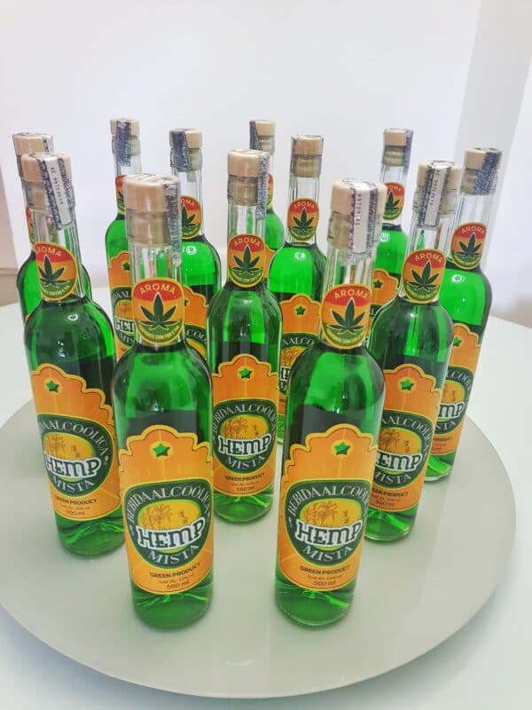 Cachaça com toque de maconha é lançada em João Pessoa ao preço de R$ 100