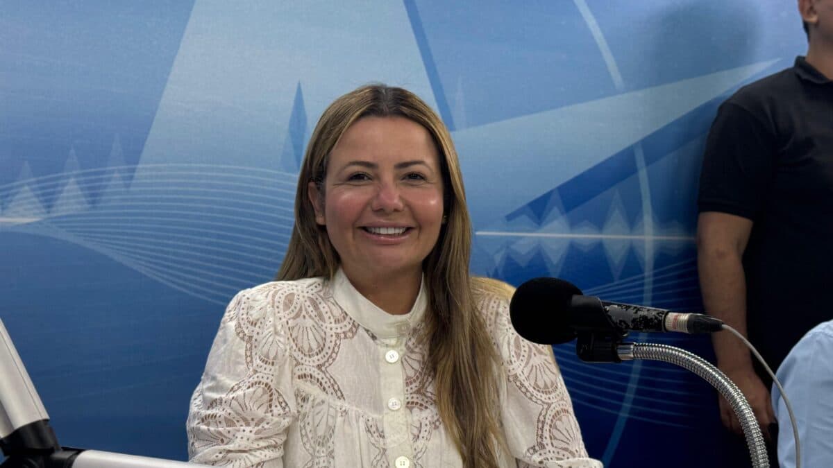 Justiça intima Tacyana Leitão após Prefeitura de Bayeux descumprir liminar ao contratar temporários mesmo com aprovados em concurso sem nomeação