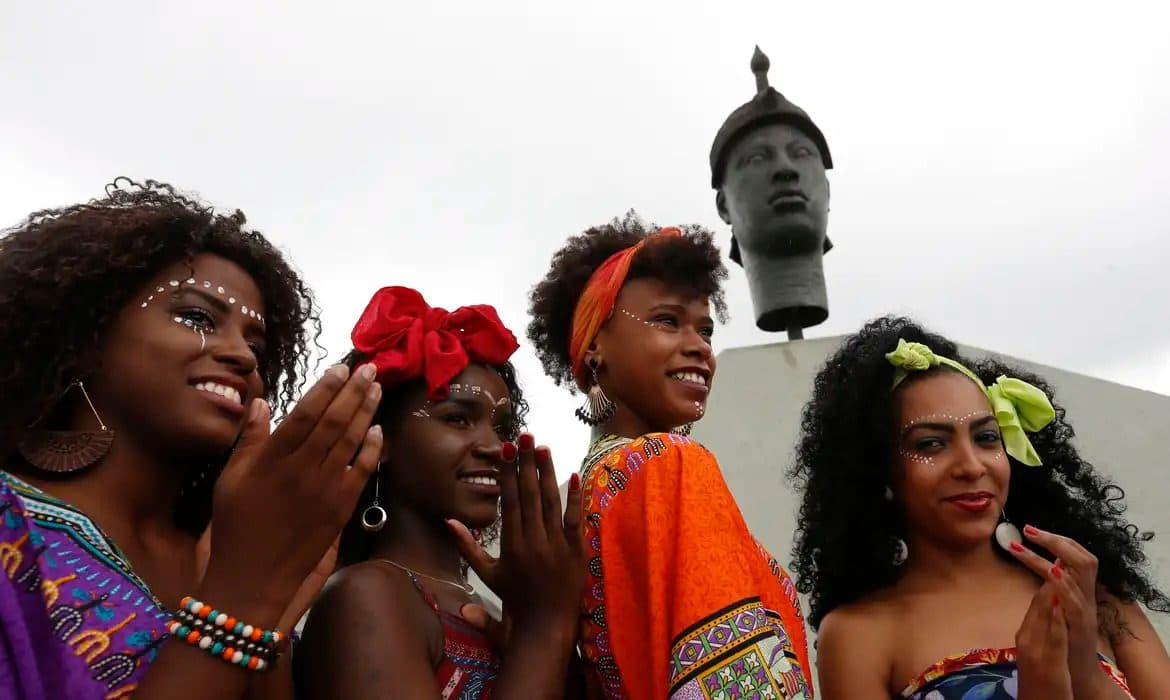 Feriado da Consciência Negra: veja o que abre e o que fecha nesta quinta-feira na Paraíba