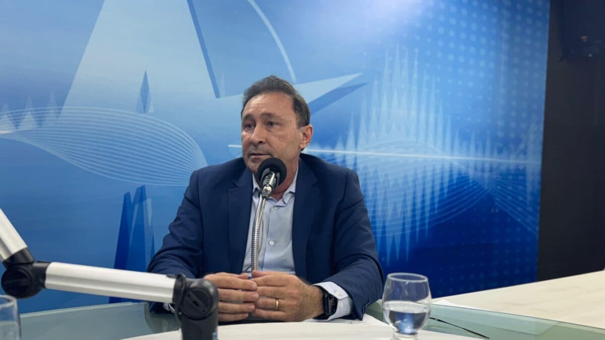 Deusdete Queiroga se coloca à disposição para disputar Governo pelo PSB se João Azevêdo não concorrer ao Senado