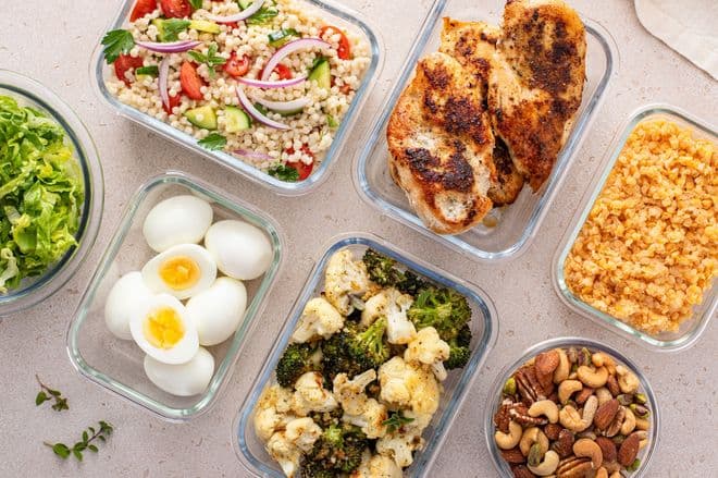 Conheça 5 alimentos para comer à noite e perder gordura localizada