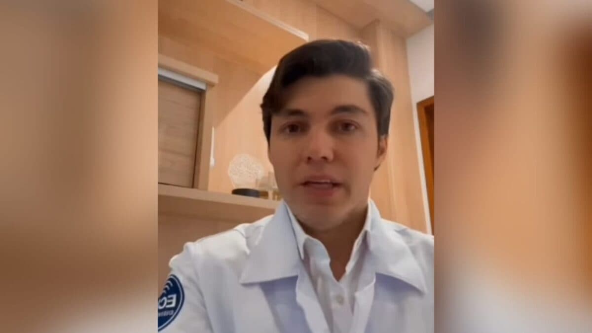 Médico de Conceição, na Paraíba, descobre paciente com coração no lado direito do corpo e outros órgãos "invertidos"