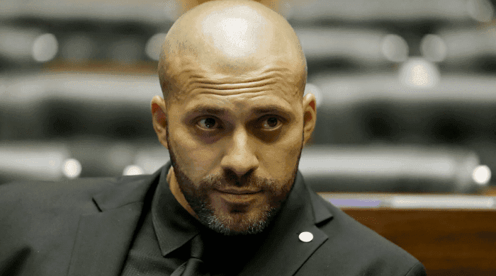 Moraes concede liberdade condicional ao ex-deputado Daniel Silveira