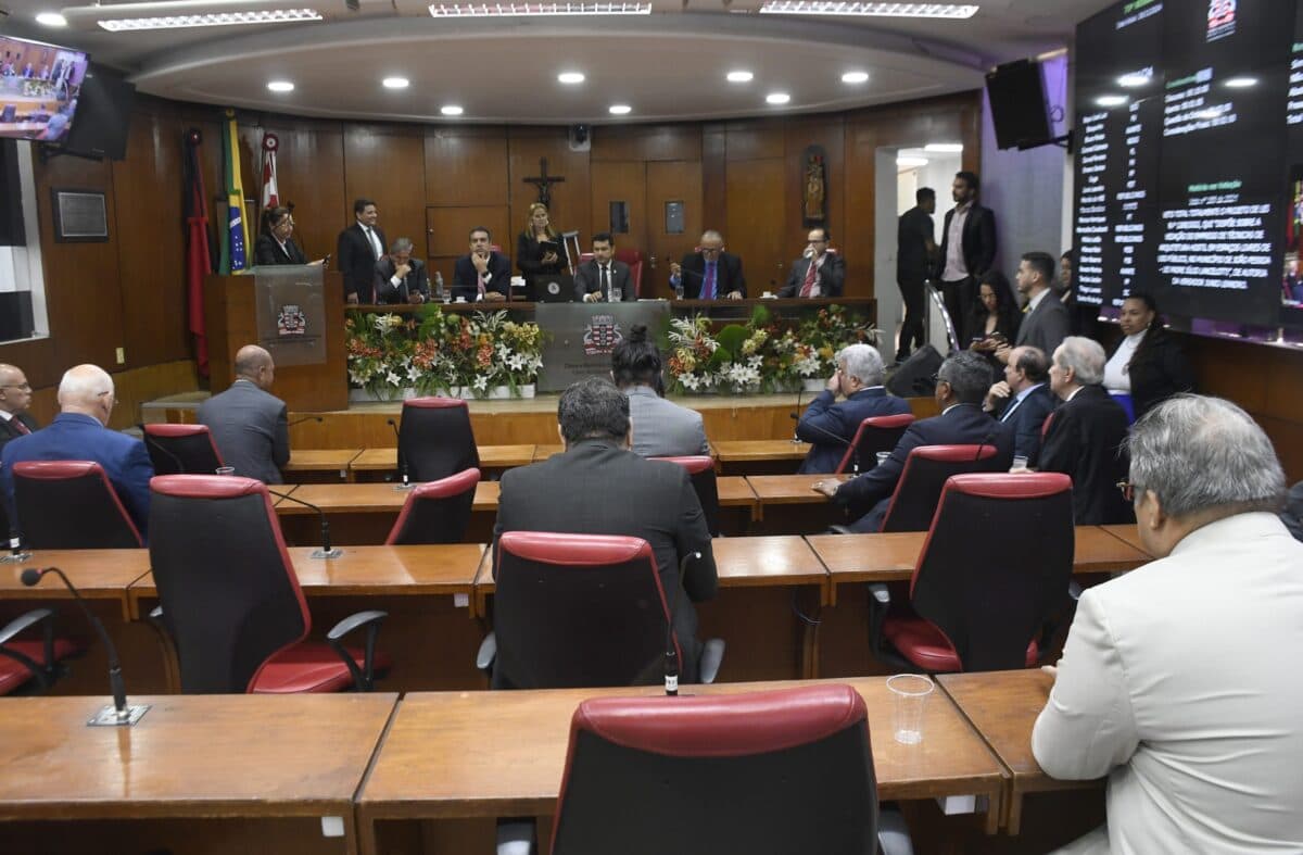 Termina hoje prazo para emendas parlamentares e modificações do prefeito na LOA 2025 em João Pessoa