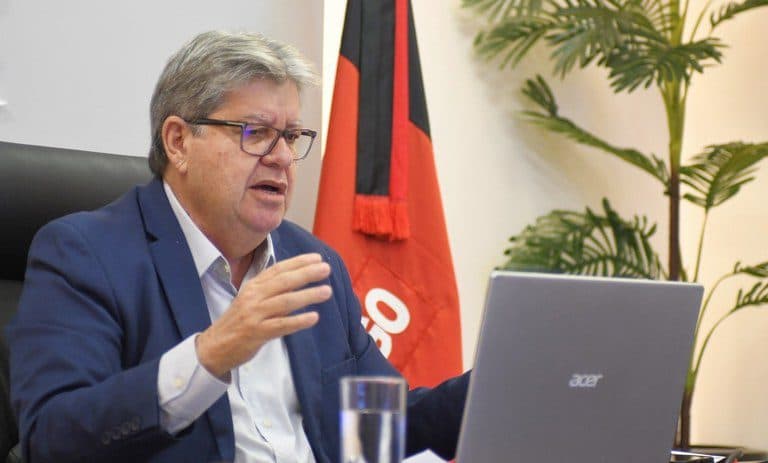 João Azevêdo tranquiliza população sobre teste sonoro da Defesa Civil: "proteger vidas com este sistema"