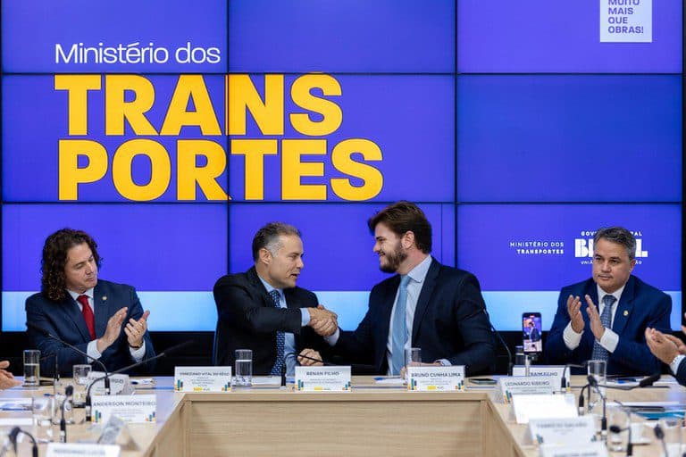 Trecho inativo da Transnordestina será usado na construção do VLT em Campina Grande; investimento será de R$ 100 milhões