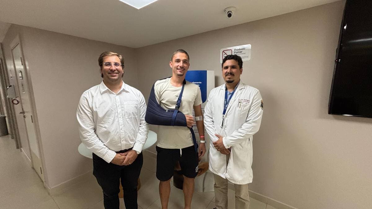 Igor Maduro, do Botafogo-PB, recebe alta após passar por cirurgia no antebraço direito