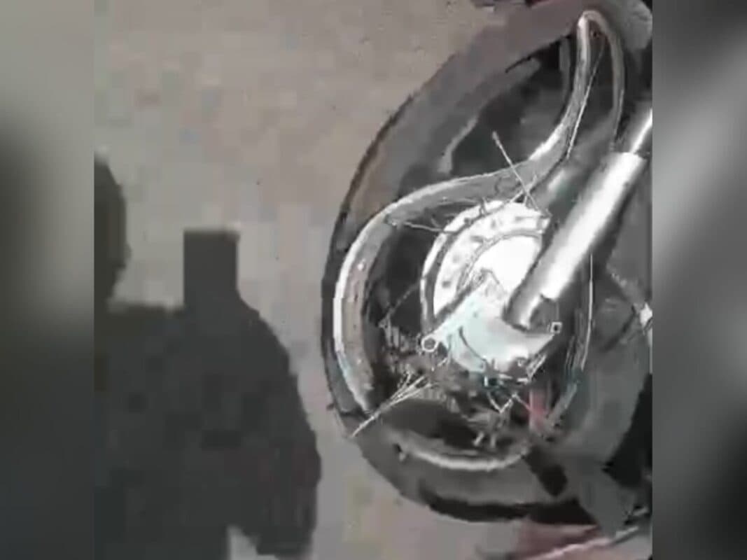 Moto bate em traseira de caminhão e duas pessoas morrem na BR-230, em Cruz do Espírito Santo