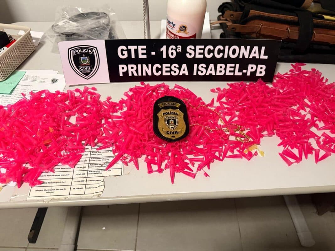 Traficante de drogas é preso e motocicleta apreendida pela Polícia Civil no Sertão da Paraíba