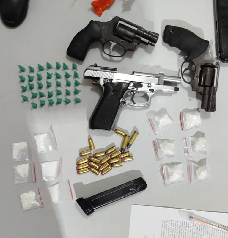 Três suspeitos de cometer 10 homicídios são presos durante operação em Mamanguape