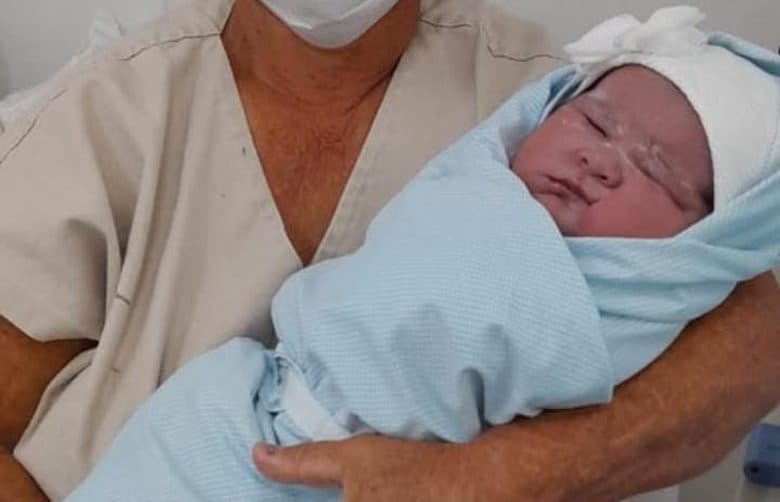 Após mãe ser transferida de Bernardino Batista para João Pessoa, “bebê gigante” nasce com quase 6kg