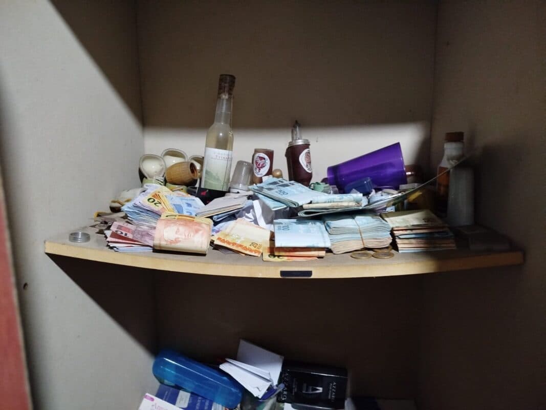 Polícia prende homem e apreende R$ 118 mil em dinheiro durante operação, em Areia, contra roubo de cargas