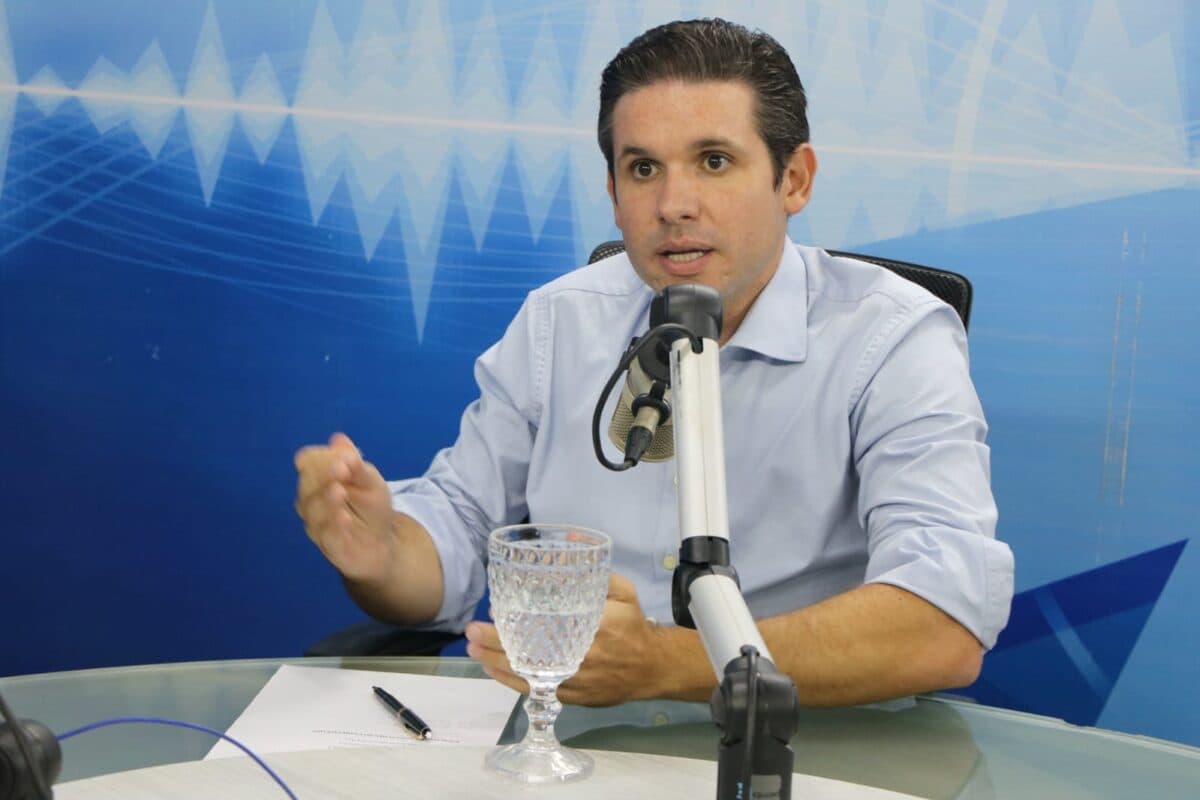 Pressionado a pautar anistia ao 8 de Janeiro, Hugo Motta diz que 'ninguém decide nada sozinho'