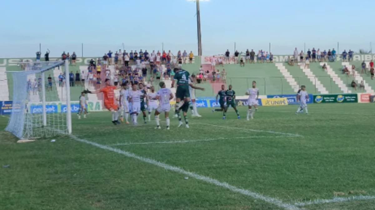 Sousa vence Pombal no Marizão e segue invicto no Paraibano 2025