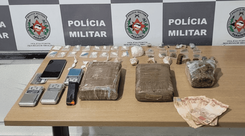 Polícia prende cinco homens e apreende drogas e armas em ações em João Pessoa
