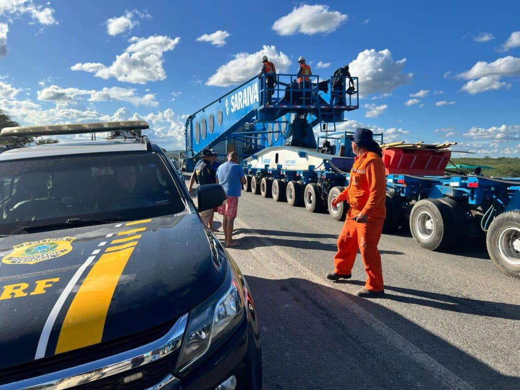 Escolta do segundo transformador inicia trajeto na Paraíba na noite desta quarta-feira e PRF alerta para interdições