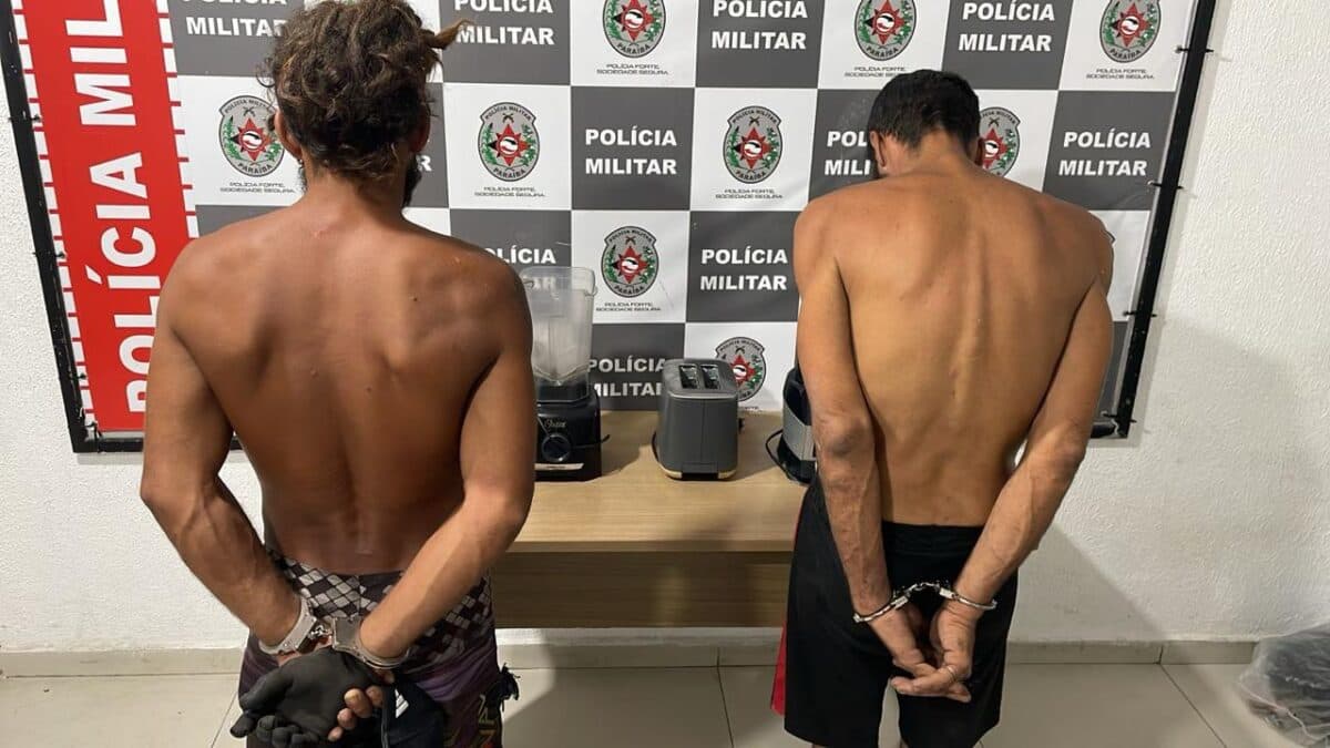 Dupla é presa após arrombar comércio em Manaíra