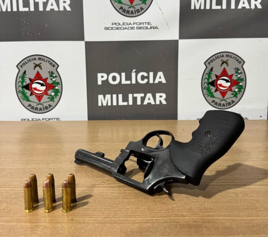 Policial de folga prende assaltante armado em fuga próximo ao Detran, em Mangabeira