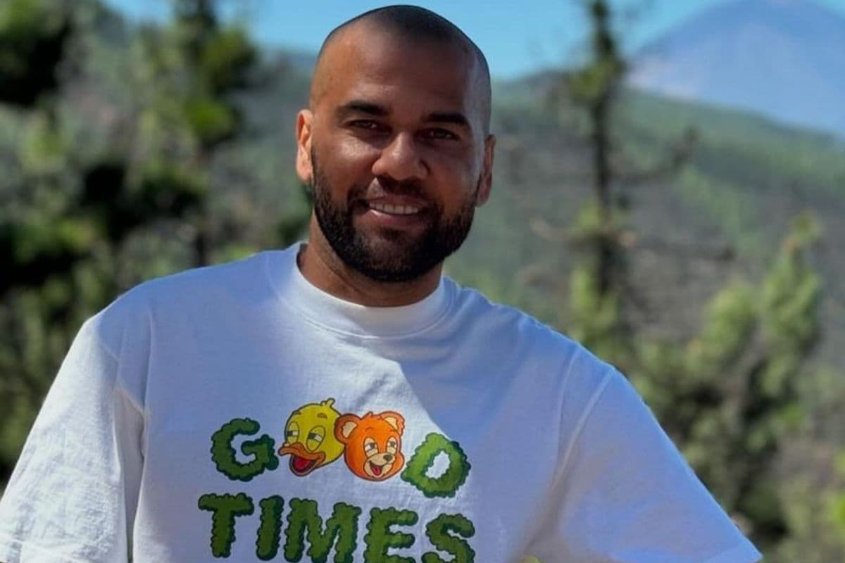 Justiça da Espanha revoga condenação de Daniel Alves por agressão sexual