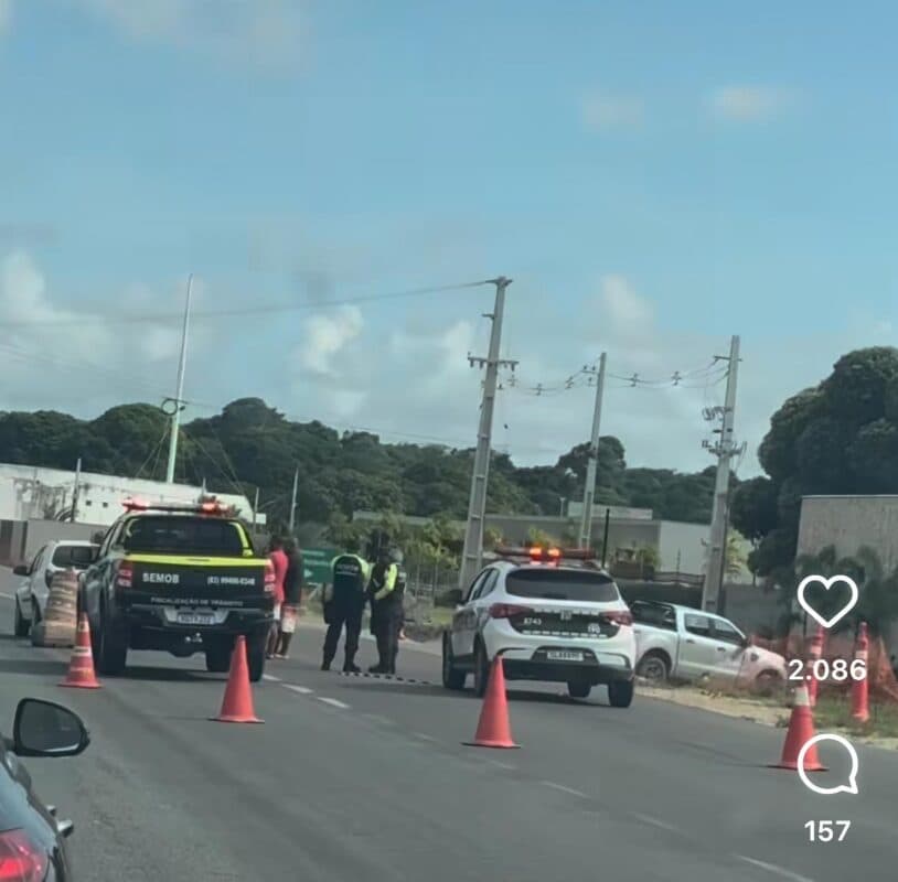 Dupla armada assalta motorista e leva carro próximo da comunidade do Jacaré na BR-230, em Cabedelo