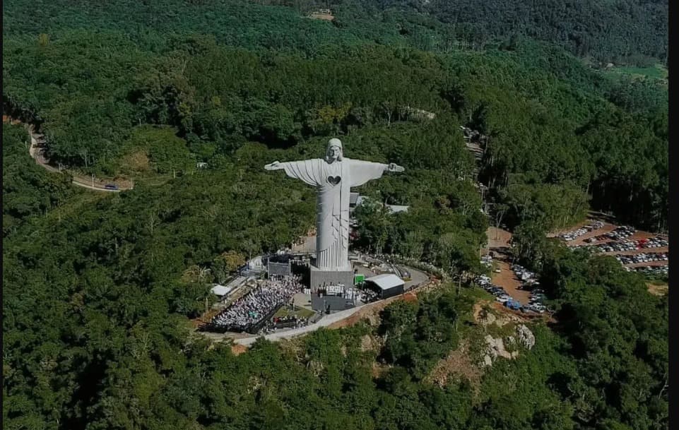 Maior Cristo do Brasil é inaugurado no Rio Grande do Sul