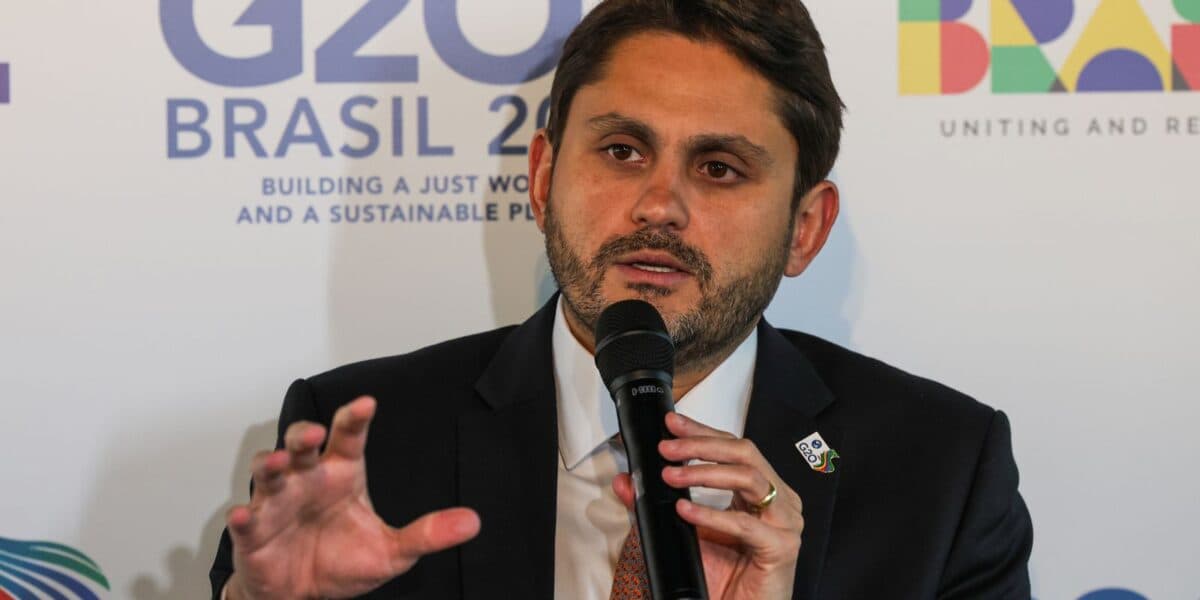 PGR denuncia ministro Juscelino Filho por suspeita de desvios em emendas quando era deputado