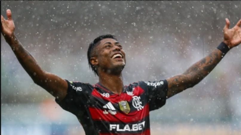 Atacante do Flamengo é indiciado pela Polícia Federal por suspeita de manipulação de jogo