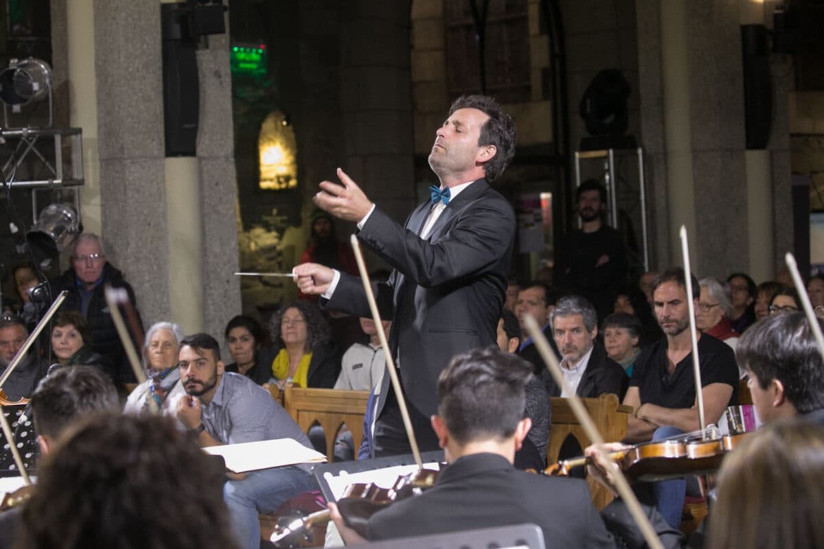 Concerto da Orquestra Sinfônica da Paraíba terá maestro argentino e solo de clarinete nesta quinta-feira, no Espaço Cultural