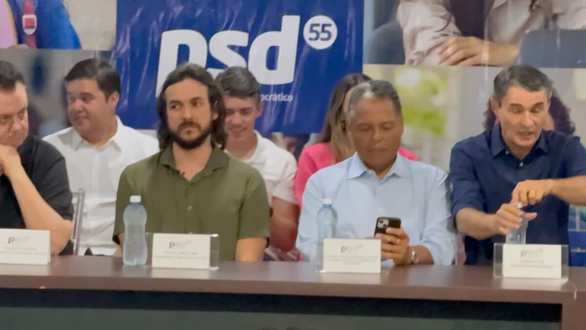 Pedro Cunha Lima é anunciado como pré-candidato a governador da Paraíba ao assumir presidência do PSD